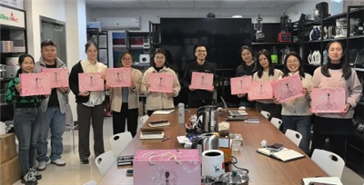 Stipendium Her Power - A calidum Gift Ad omnes Male Employees International Womens 'Dies